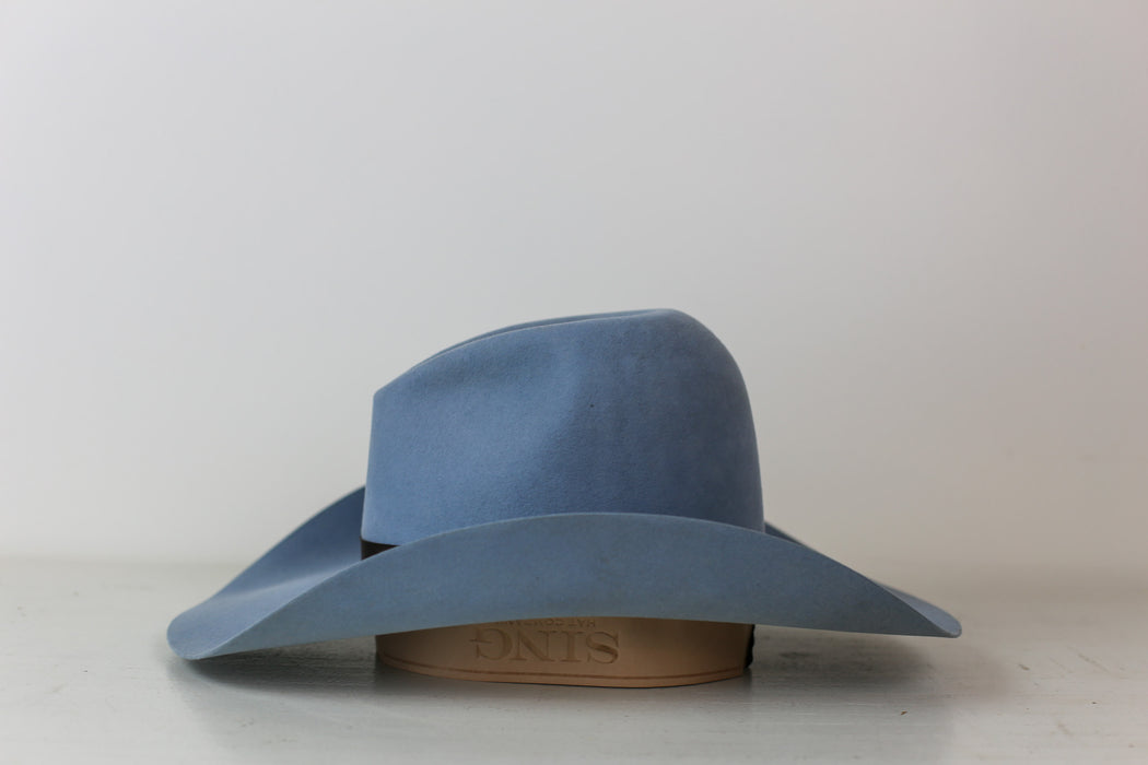 100x Western | Powder Blue | Size 7