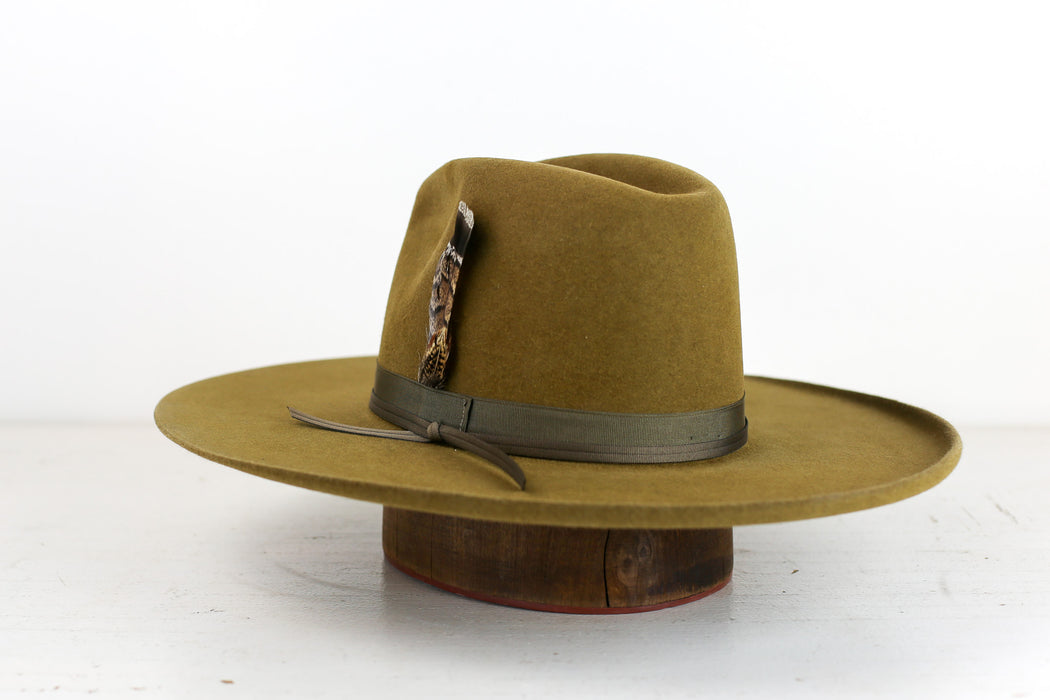 50x Western | Gold | Size 7 1/8