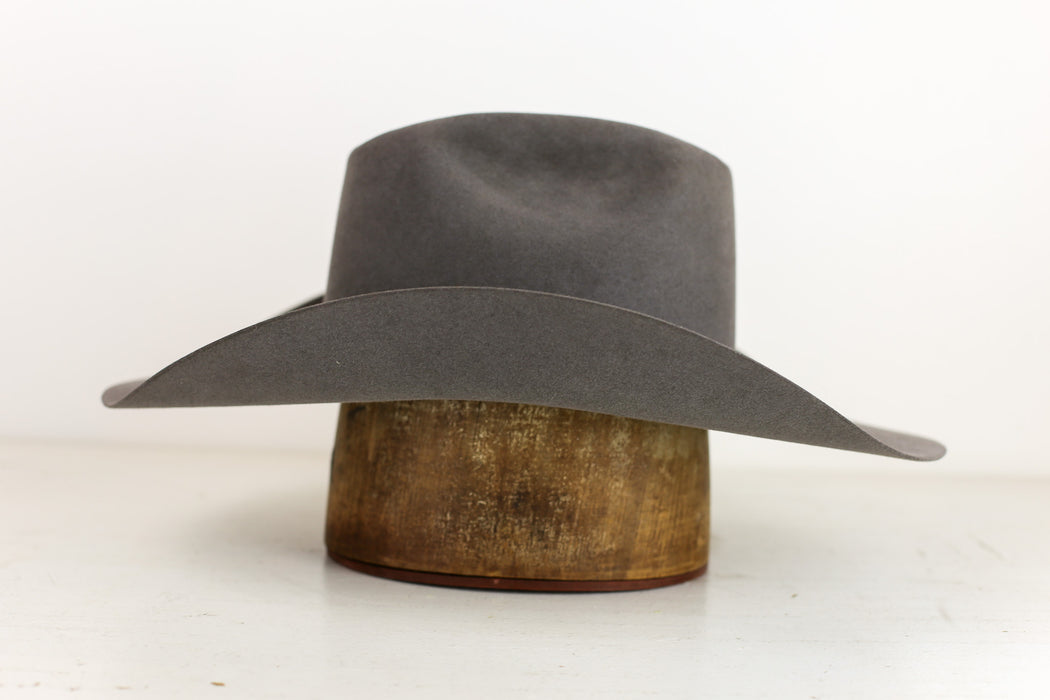 50x Western | Granite | Size 7 5/8