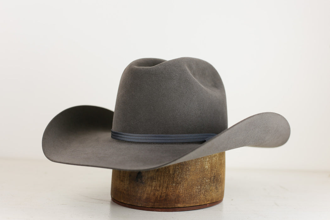 50x Western | Granite | Size 7 5/8